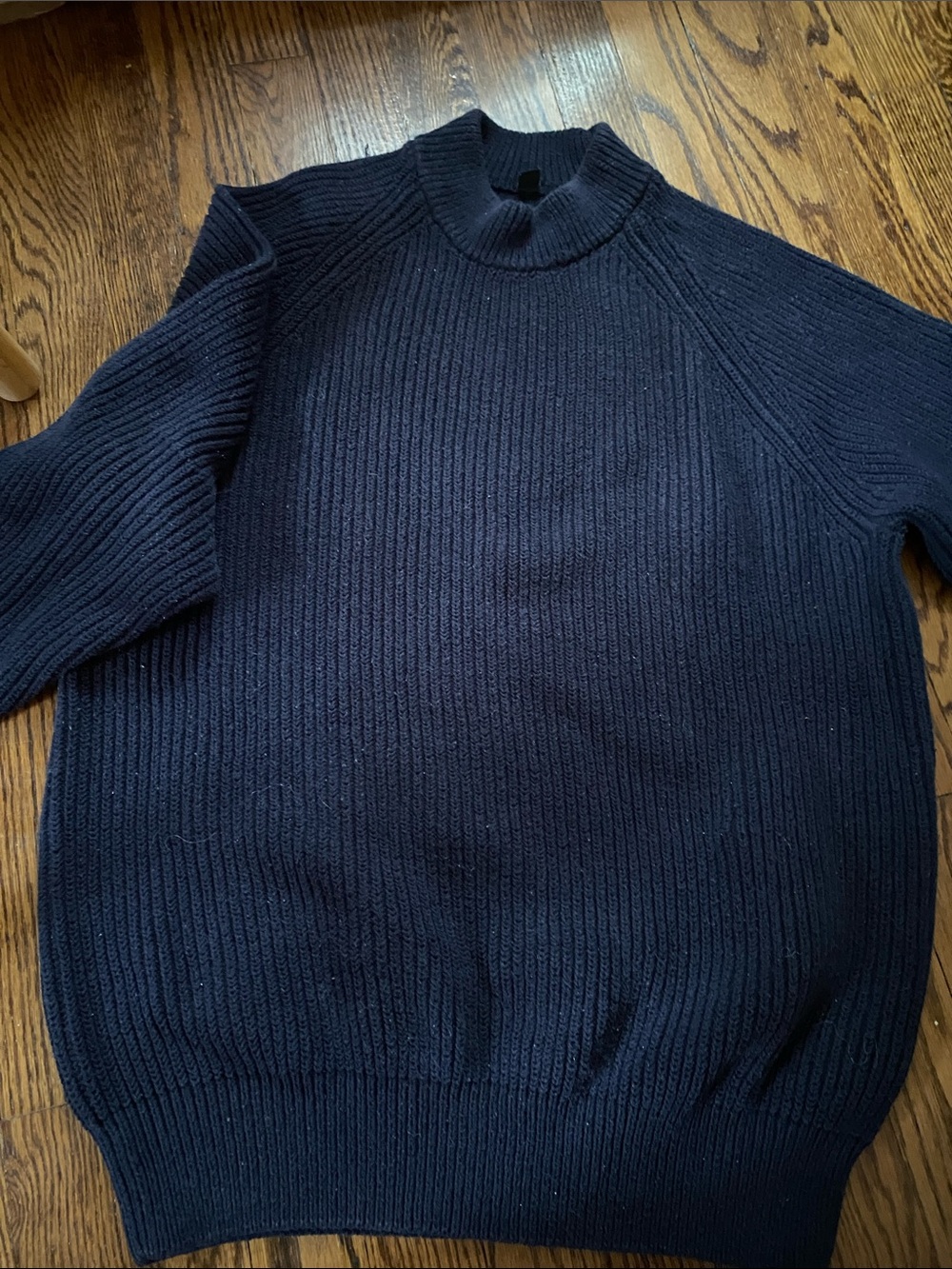 Uniqlo Men's Dark Navy Ribbed Turtleneck Sweater